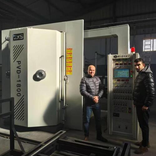 Fabricante de fregaderos de acero inoxidable de Argelia implementa con éxito una solución de revestimiento PVD con 1800×2200 de vacío