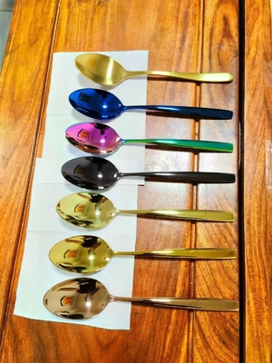 Máquina de recubrimiento de iones de acero inoxidable para relojes / lámparas / decoración