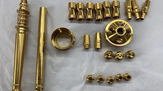 Máquina de metallización de aluminio de venta caliente Pvd Plata Máquina de recubrimiento al vacío Máquina de recubrimiento al vacío para plástico