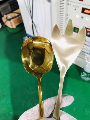 Máquina de recubrimiento PVD de alta calidad para el metal Máquinas de recubrimiento de metal de calidad superior