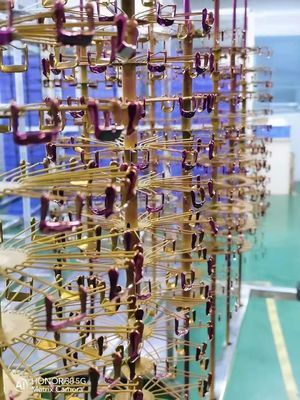 Máquina de revestimiento PVD de oro titanio para porta toallas y estantes