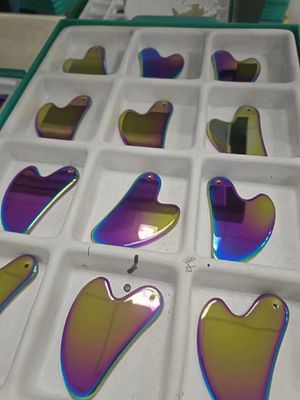 Máquina de recubrimiento al vacío PVD automática a gran escala de ahorro de energía para metal y muebles