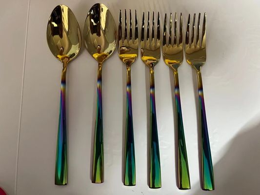 Máquina de recubrimiento PVD de venta directa de fábrica para recubrimiento de máquinas de hardware y muebles