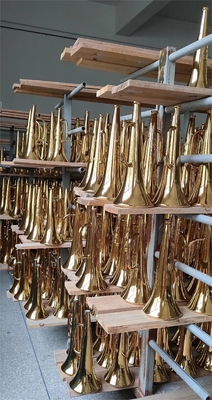 Máquina de vacío de cerámica Pvd Máquina de revestimiento de titanio para revestimiento de oro de cristal cerámico de acero inoxidable