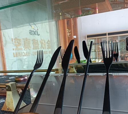 Máquina de recubrimiento al vacío por iones de arco múltiple, máquina de recubrimiento PVD para metalización de utensilios de cocina