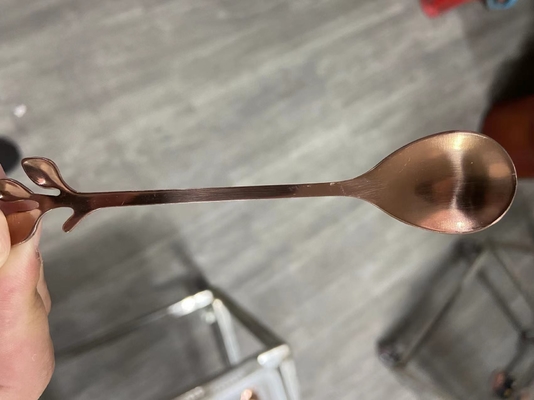 Maquina de revestimiento de metal por vacío PVD para joyería / muebles