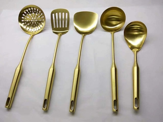Equipo de recubrimiento de vacío PVD de oro de acero inoxidable de alta potencia de fácil operación
