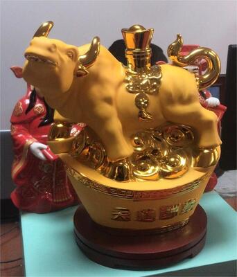 Máquina de recubrimiento PVD para regalos con acabado metálico de lujo, cámara de vacío personalizada y control totalmente automático