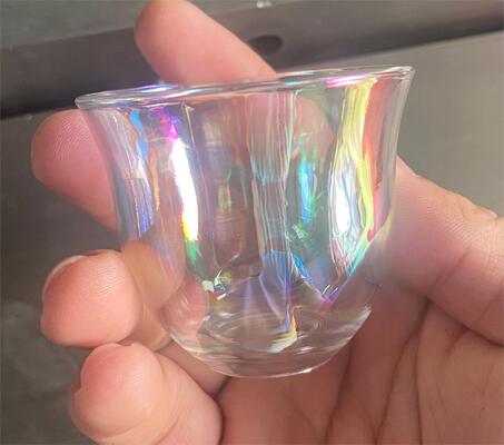 Máquina de recubrimiento de vidrio de bebida PVD con colorido recubrimiento decorativo acabado suave y control automático completo