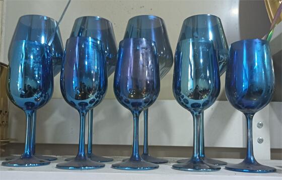 Máquina de recubrimiento de vidrio de bebida PVD con colorido recubrimiento decorativo acabado suave y control automático completo