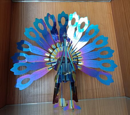 Máquina de revestimiento al vacío PVD completamente automática para artesanías de cerámica con colores vivos y alto brillo y 1 año de garantía