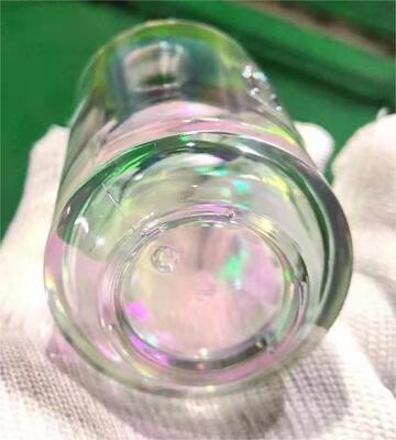 Máquina de recubrimiento de plástico PVD con acabado brillante, fuerte adherencia y sin descamación para mayor durabilidad