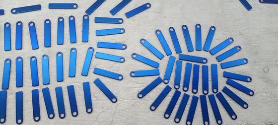 Máquina de recubrimiento PVD de componentes automotrices con recubrimiento duradero antioxidante y control automático total