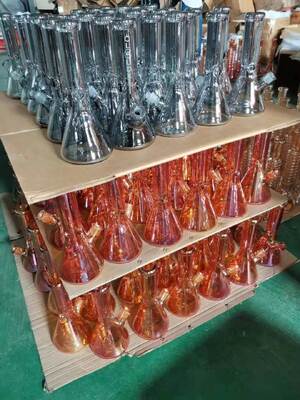 Máquina de recubrimiento al vacío de vidrio PVD con recubrimiento de alta transmisión, sistema de producción estable y control automático completo