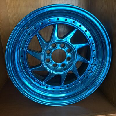 Máquina de recubrimiento de ruedas de automóviles PVD Equipo de recubrimiento al vacío anti-óxido para ruedas de aleación de aluminio y llantas de motocicletas