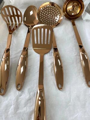 Máquina de recubrimiento al vacío PVD totalmente automática para acabados metálicos personalizados con recubrimiento seguro en contacto con alimentos
