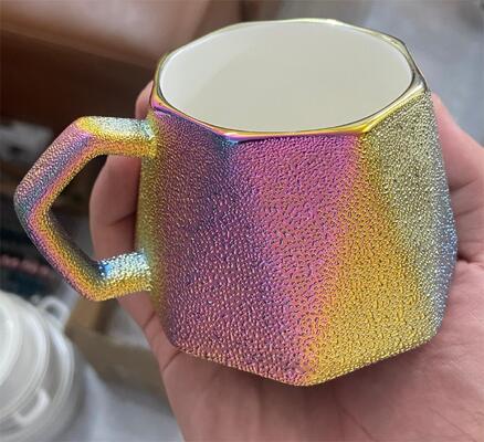 Máquina de recubrimiento al vacío PVD con color estable y baja temperatura para tazas de cerámica y vasos para bebidas aptos para alimentos