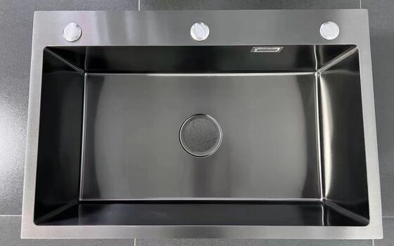 Máquina de deposición de vapor de arco multicátodo para recubrimiento decorativo anti-manchas y seguro para alimentos en fregaderos integrados