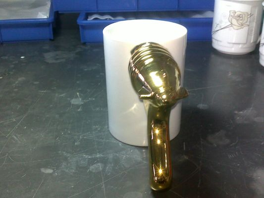 Un buen precio. Máquina de recubrimiento por iones multiarco con proceso de recubrimiento de oro PVD de acero inoxidable en línea