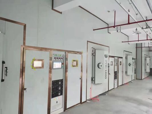 Un buen precio. Máquina de recubrimiento PVD totalmente automática resistente a los arañazos con cámara de acero inoxidable para marcos de muebles en línea